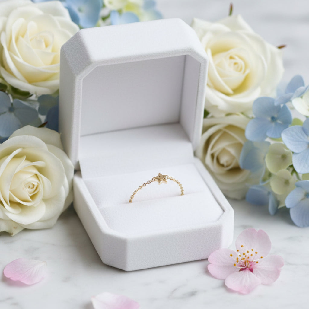 Exquisite Five-Pointed Star Ring 0.02 Carat True Mined Diamond set in Pure 18K Solid Gold (GRA)