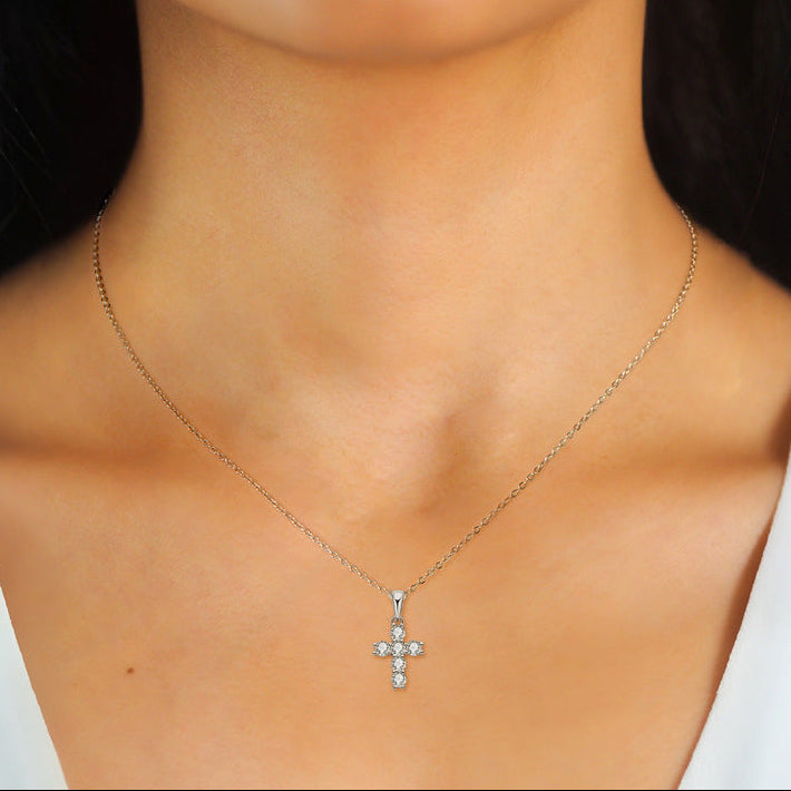 Exquisite Christian Cross 0.66 Carat Moissanite Diamond Pendent set in 18K Gold Plated 925 Silver (GRA)