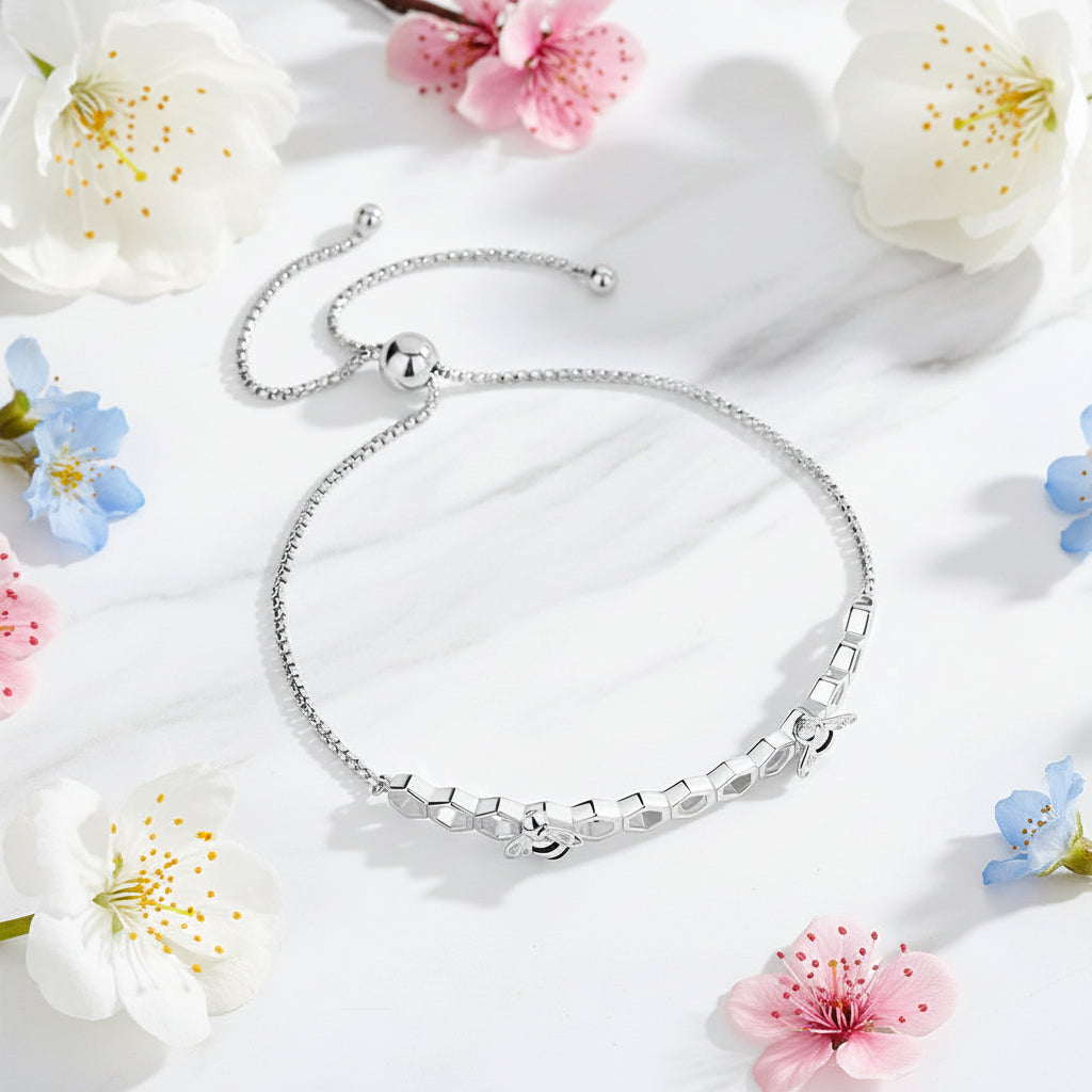 Summer Bee Retractable Bee Bracelet set in 18K Gold Plated 925 Sterling Silver