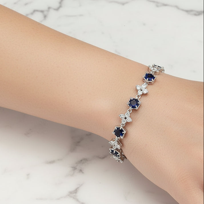 Stars and Flowers Inlaid Natural Zircon Gemstone Bracelet set in Platinum Plating