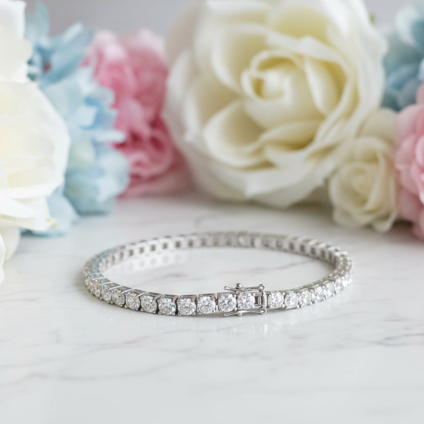 Exquisite Tennis Bracelet Pave Full 1 Carat Moissanite Diamond set in 925 Silver (GRA)