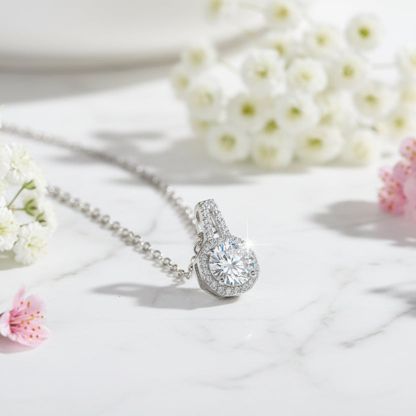 Korean Design Inlaiy 2 Carat Moissanite Diamond Pendant Necklace set in 925 Silver (GRA)