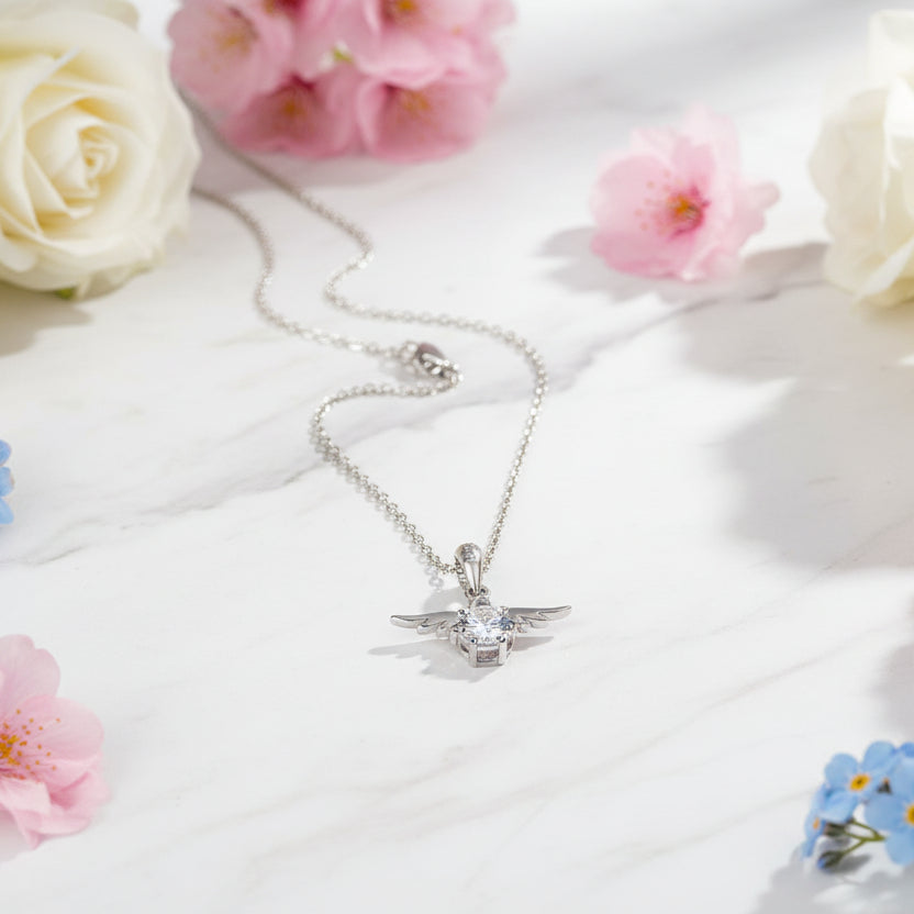 Angel Wings Design Inlaid 0.5 Carat Moissanite Diamond Necklace set in 925 Silver (GRA)