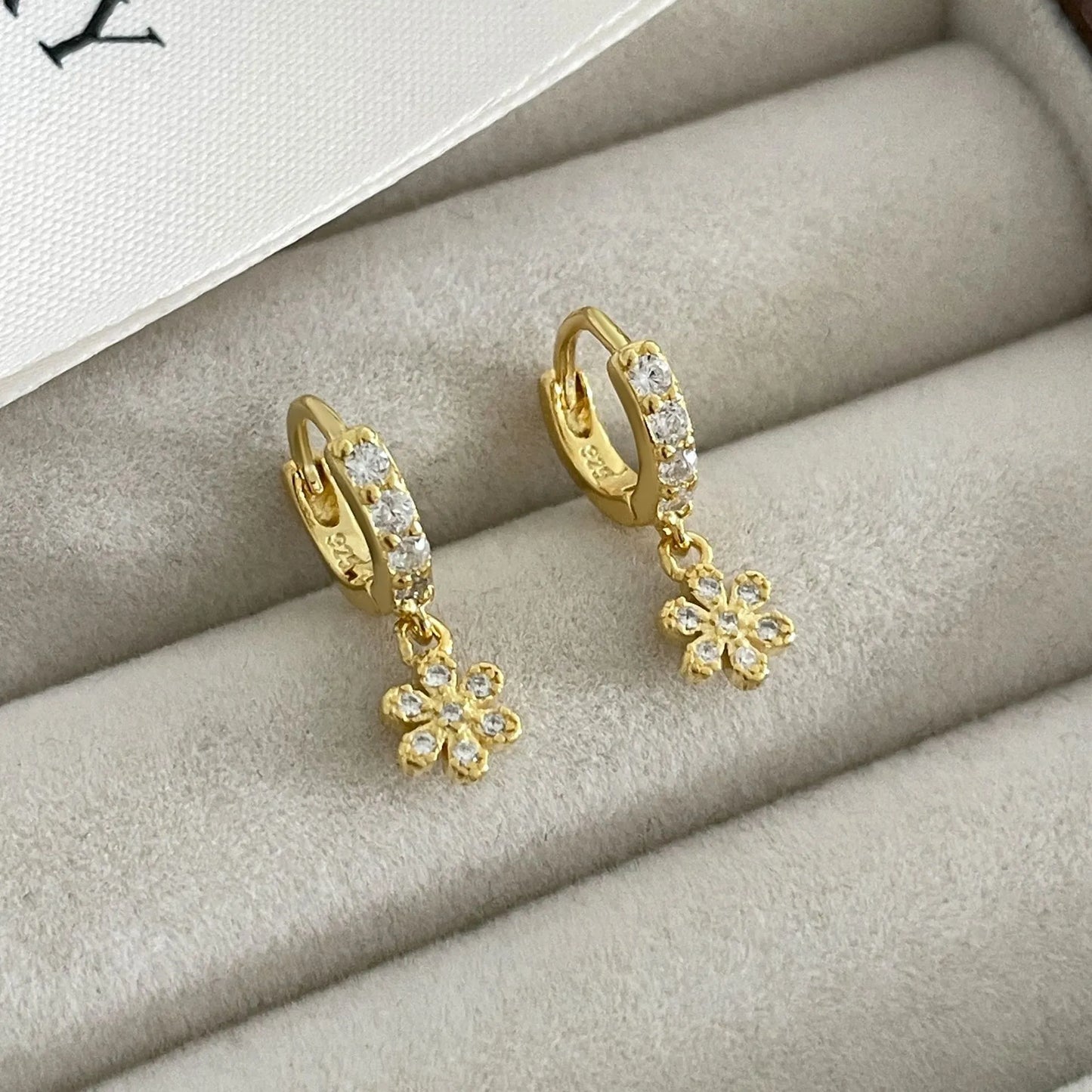 Italian Diamond Flowers Design Micro Natural Zircon Gemstone Earrings set in Platinum Plated 925 Silver Capella Jewellery