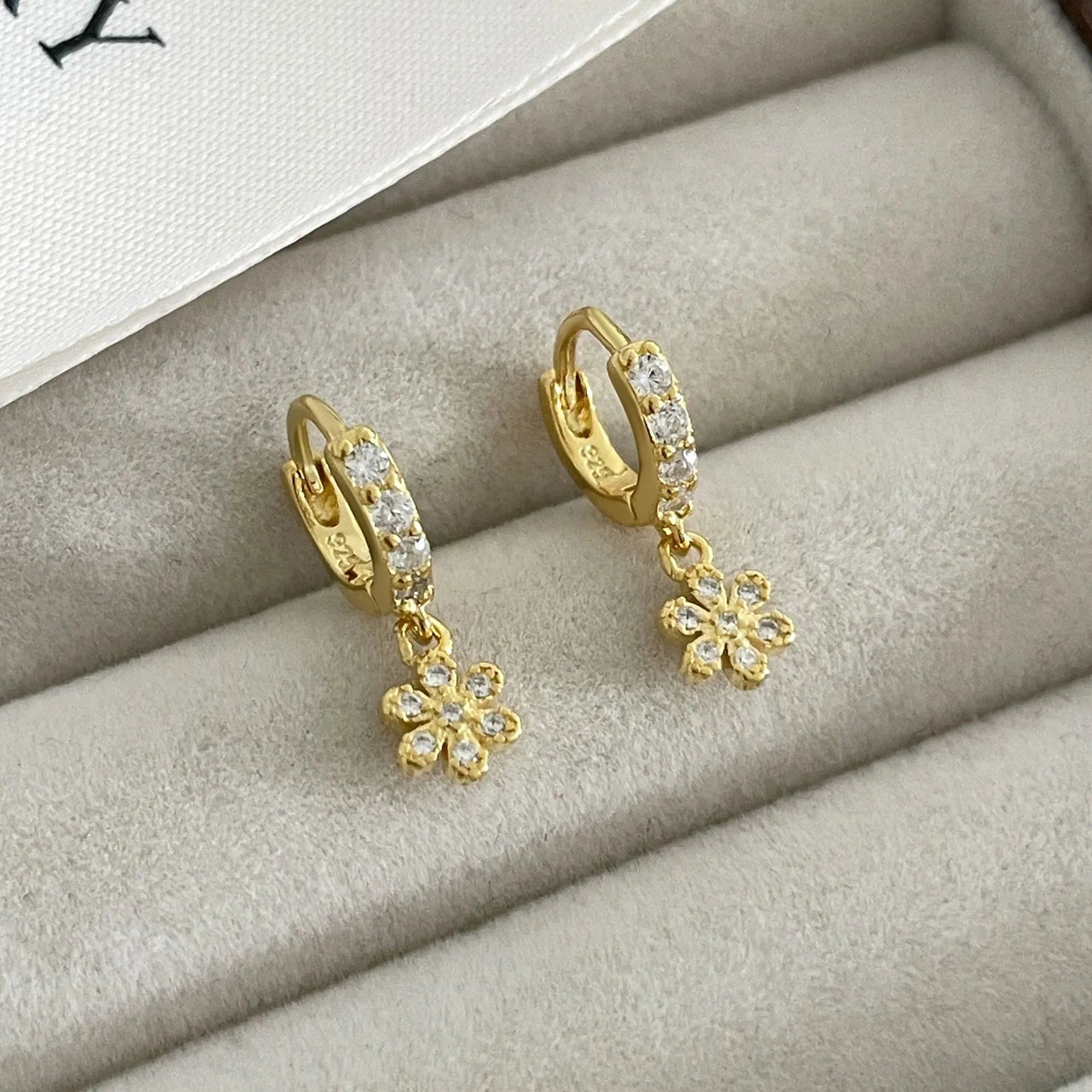 Italian Diamond Flowers Design Micro Natural Zircon Gemstone Earrings set in Platinum Plated 925 Silver Capella Jewellery