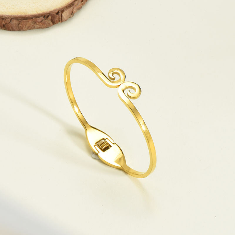 18K Gold Plated Bracelet with Diamond in Beautiful Geometric Korean Style