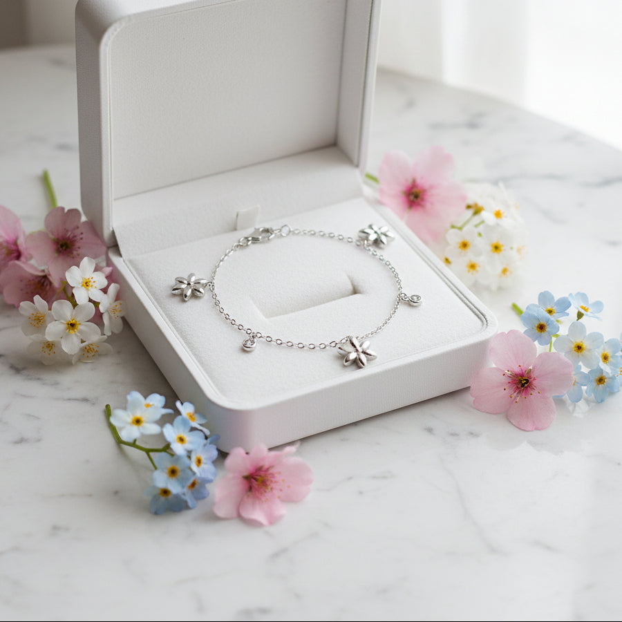 Little Summer Flower Moissanite Diamond Bracelet set in Platinum Plated 925 Silver (GRA)
