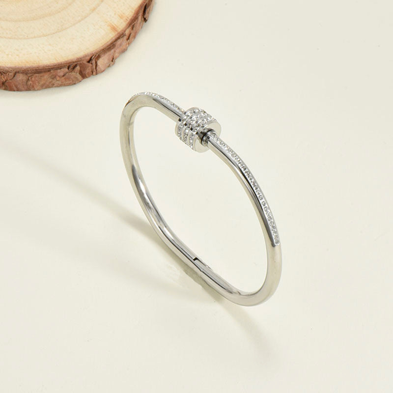 18K Gold Plated Bracelet with Diamond in Beautiful Geometric Korean Style