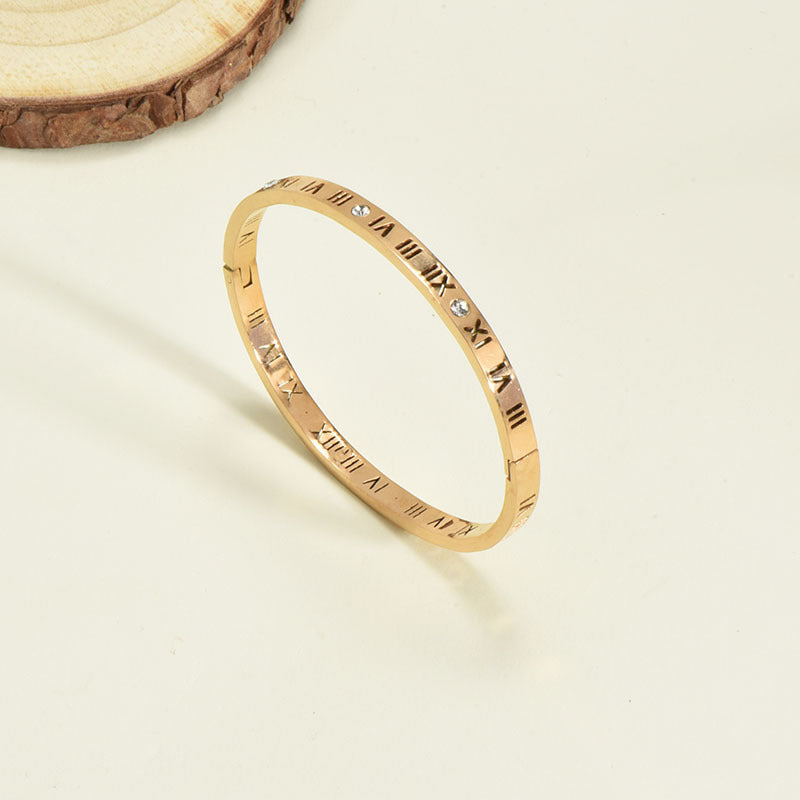 18K Gold Plated Bracelet with Diamond in Beautiful Geometric Korean Style