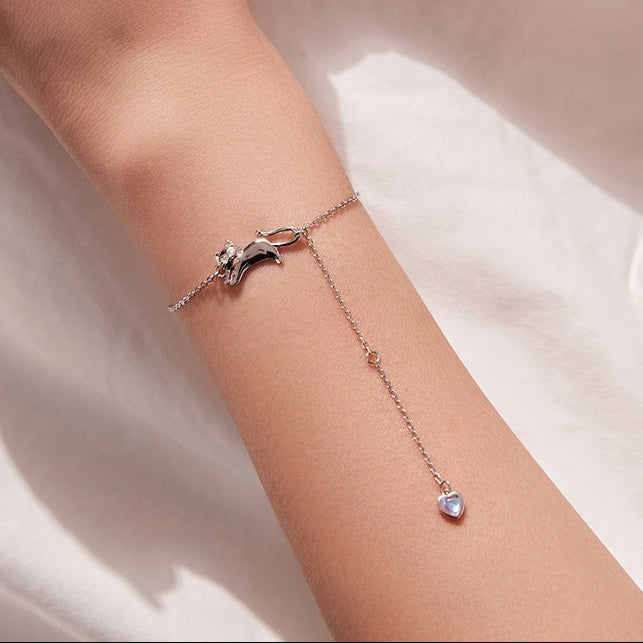 Cute Kitty Cat Motif Charm Bracelet set in Premium 925 Sterling Silver
