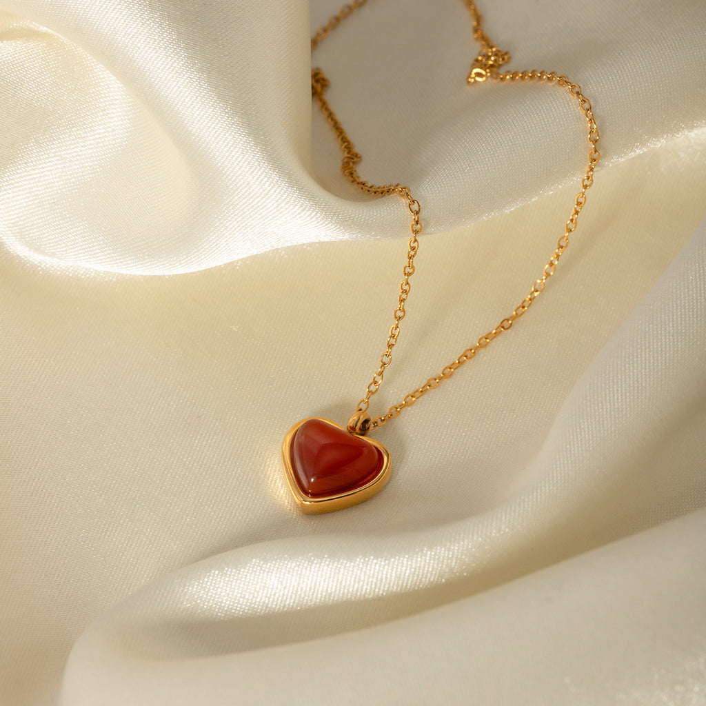 18K Gold Inlaid Red Agate Love Pendant Necklace
