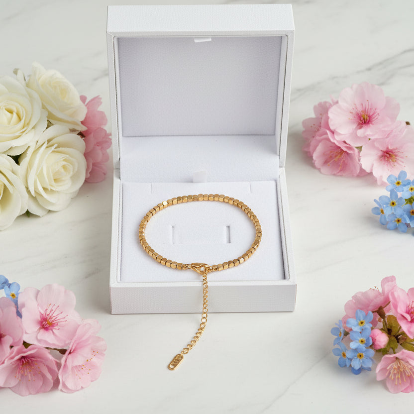 Modern Chic Fragmented Sweets Bracelet set in 18K Gold Plating