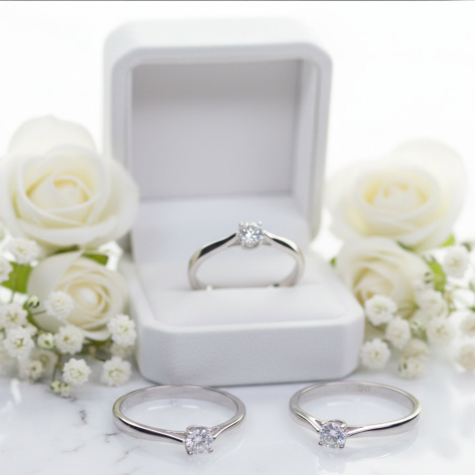 Italian Engagement Ring Design 0.3 Carat Moissanite Diamond in Platinum Plated 925 Silver (GRA)