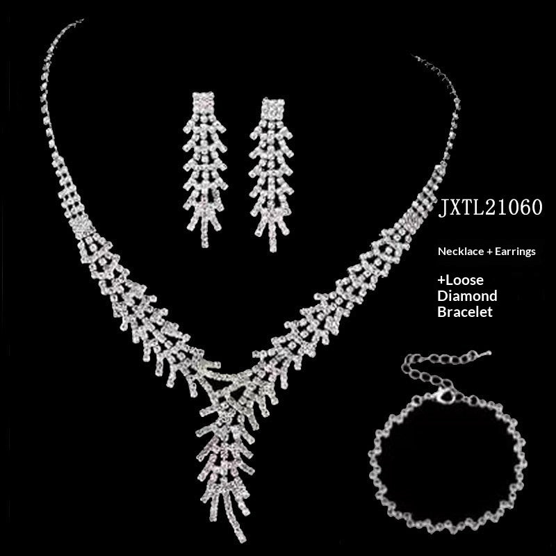 Fashion Claw Chain Rhinestone Necklace Earring and Bracelet Set