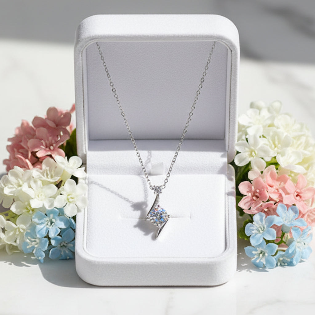 Lightning Strike 1 Carat Moissanite Diamond Necklace set in Platinum plated 925 Silver (GRA)