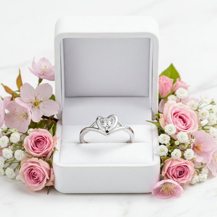 European Romantic Heart 0.3 Carat Moissanite Ring set in 18K White Gold Plated 925 Silver (GRA)