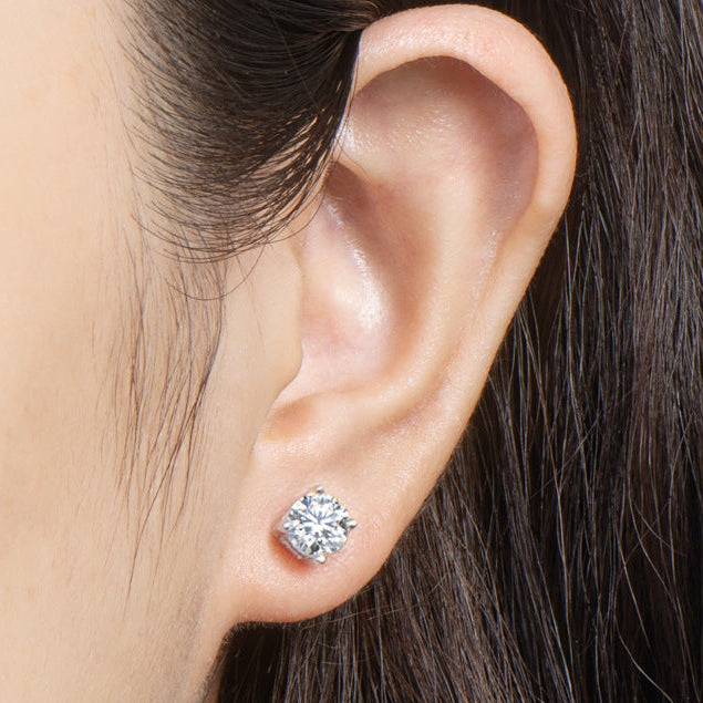 Classic Four-Claw 1 Carat Moissanite Diamond Earrings set in Platinum plated 925 Silver (GRA)