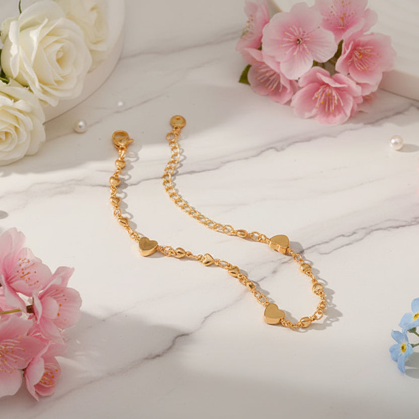 Romantic Designed Love Heart Chain Bracelet set in 18K Gold Plating