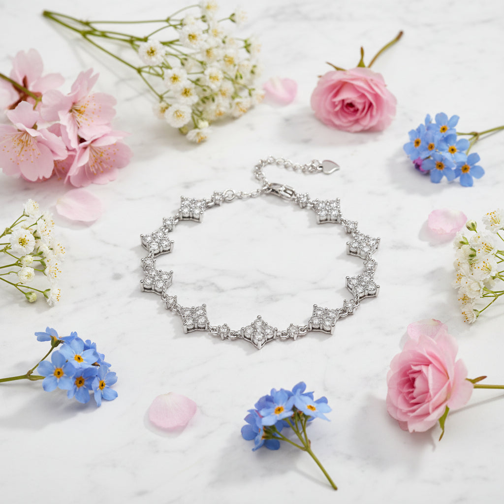 Four-leaf Clover Micro Inlay Moissanite Diamond Bracelet set in 18K White Gold Plated 925 Silver