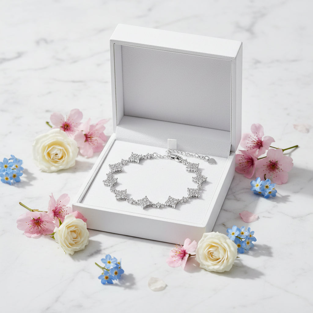 Four-leaf Clover Micro Inlay Moissanite Diamond Bracelet set in 18K White Gold Plated 925 Silver