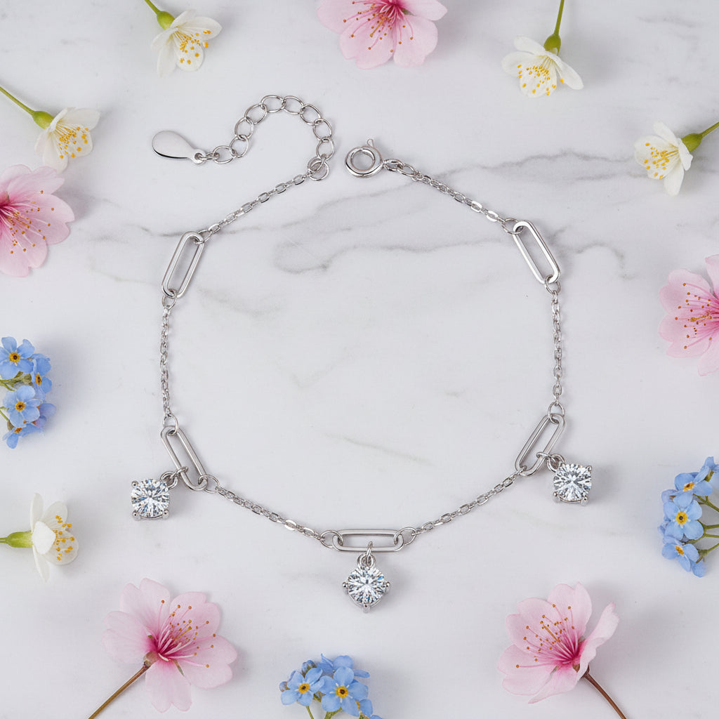 Korean Style Niche 1.5 Carat Moissanite Diamond Bracelet set in Platinum Gold 925 Silver (GRA)