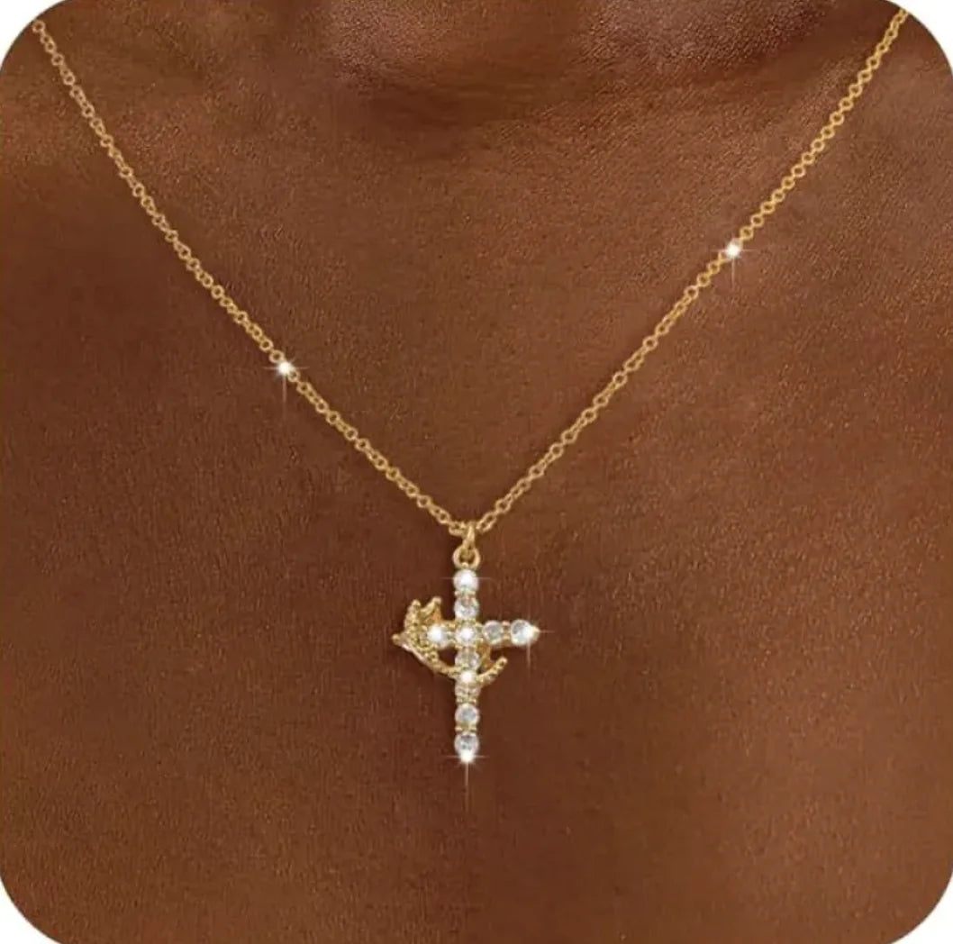 Personalized Pendant Necklace for Women