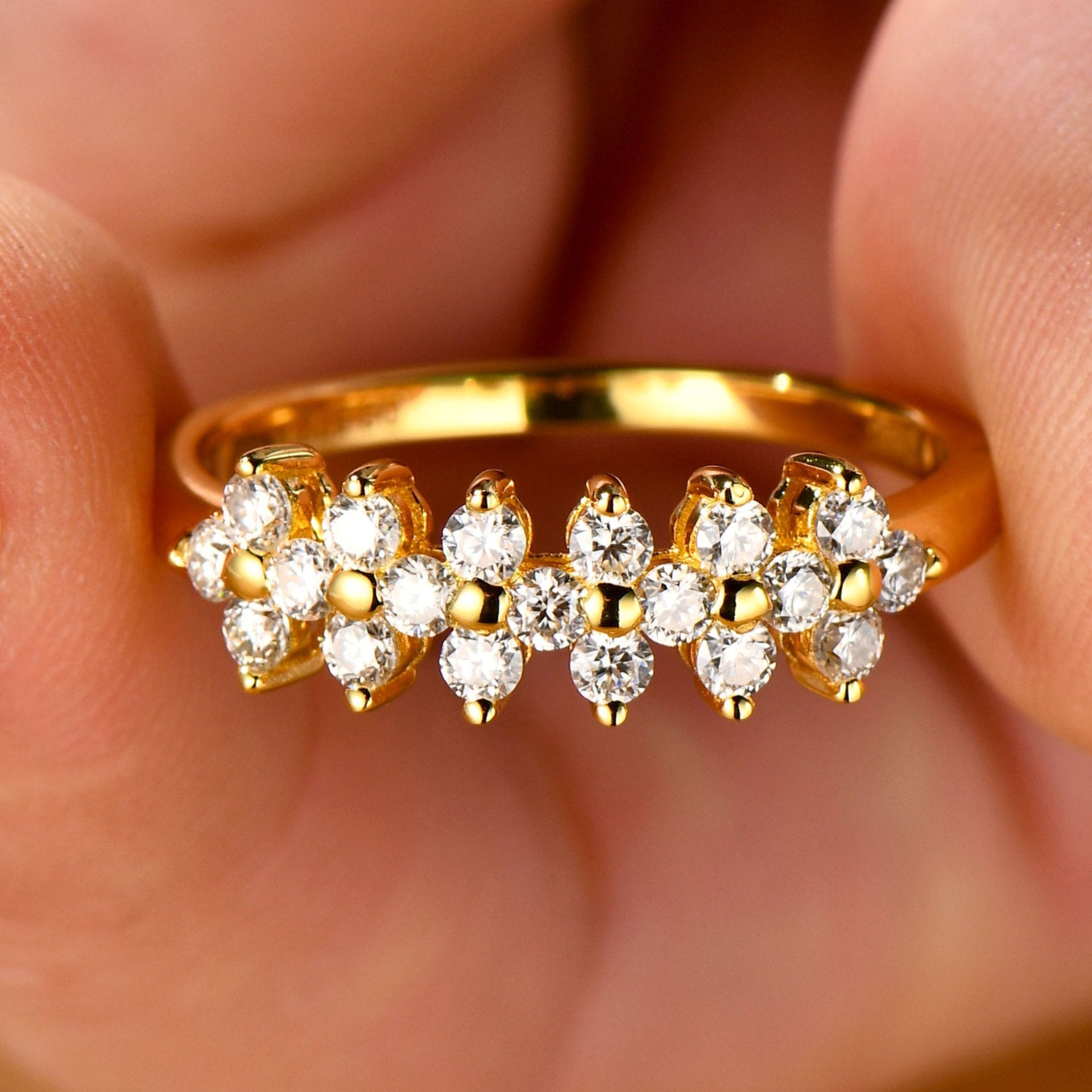 Four Leaf Clover Micro 0.6 Carat Moissanite Diamond Ring set in 18K Gold Plated 925 Silver (GRA)