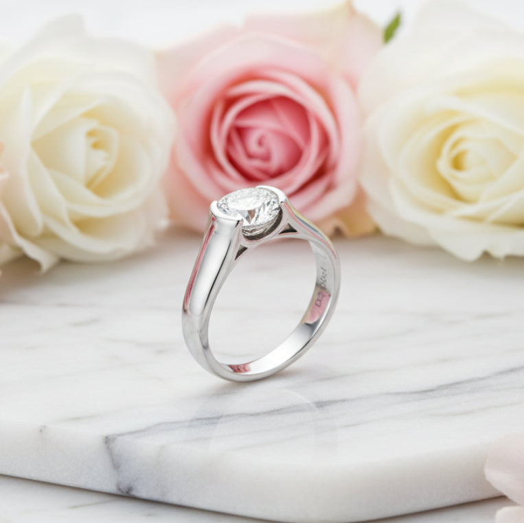European Round Design 2 Carat Moissanite Diamond Ring set in 18K White Gold Plated 925 Silver (GRA)