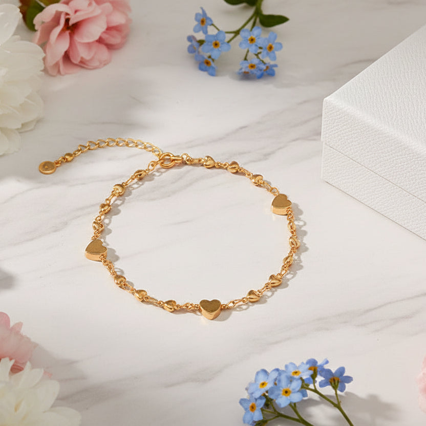 Romantic Designed Love Heart Chain Bracelet set in 18K Gold Plating