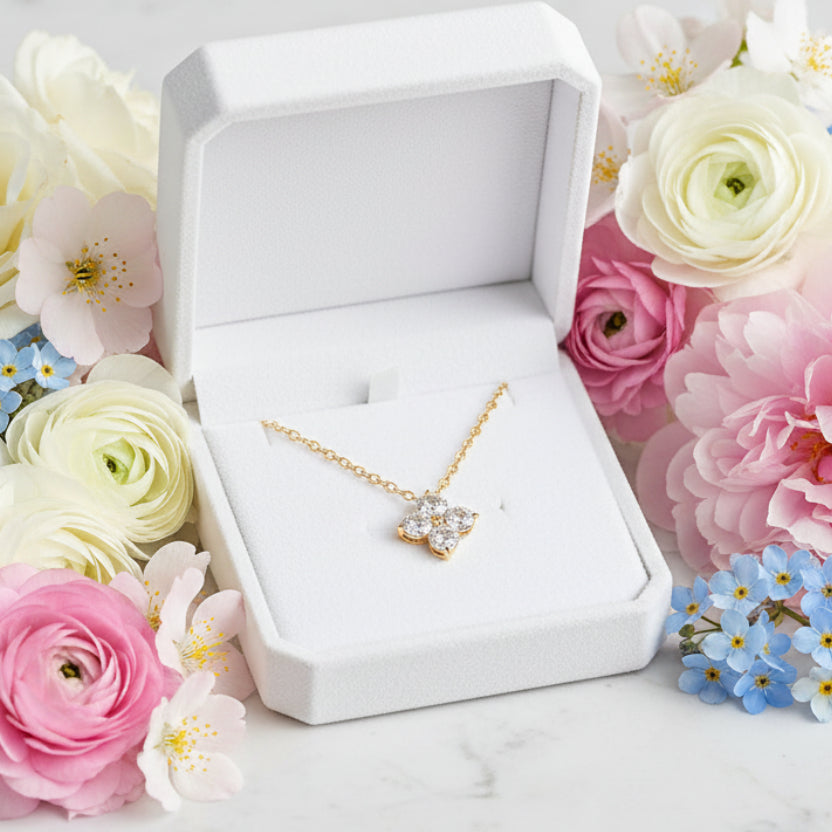 Four Leaf Clover Design 0.5 Carat Moissanite Necklace set in 18K White Gold 925 Silver (GRA)
