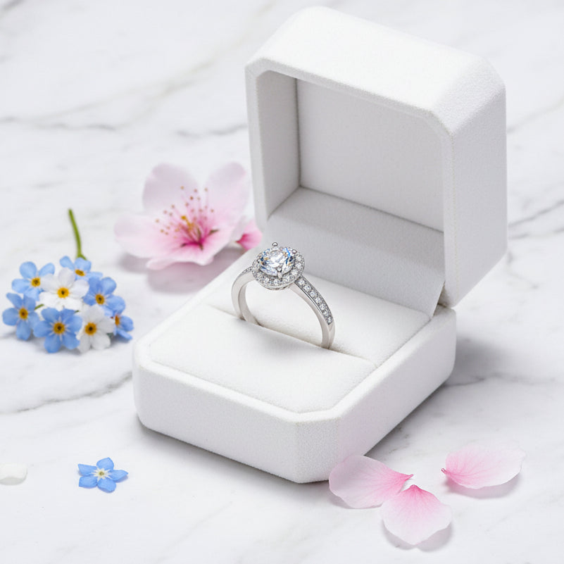 French Round Cut Design 0.5 Carat Moissanite Diamond Ring set in 18K White Gold 925 Silver (GRA)