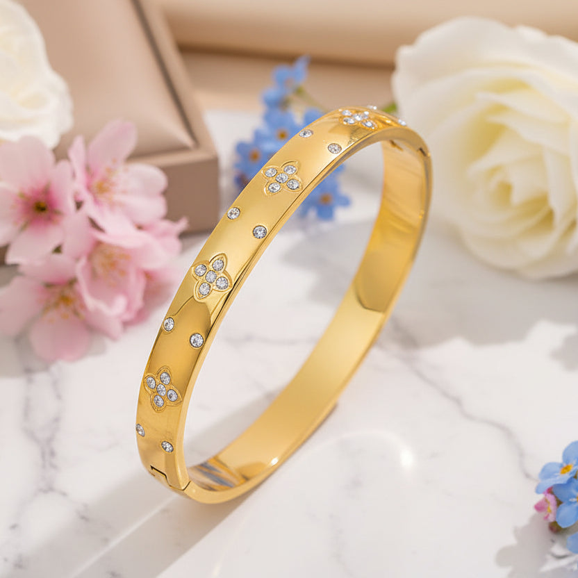 Classic European Design Micro Inlaid Natural Zircon Gemstone Bracelet set in 18K Gold Plating