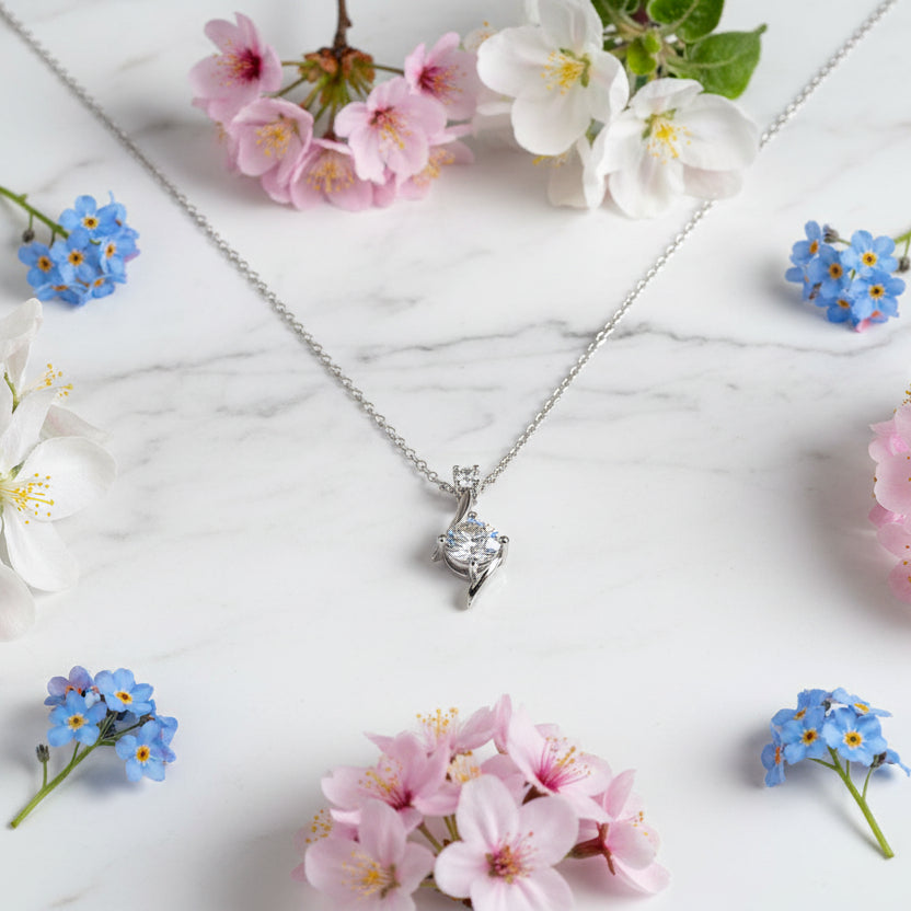 Lightning Strike 1 Carat Moissanite Diamond Necklace set in Platinum plated 925 Silver (GRA)