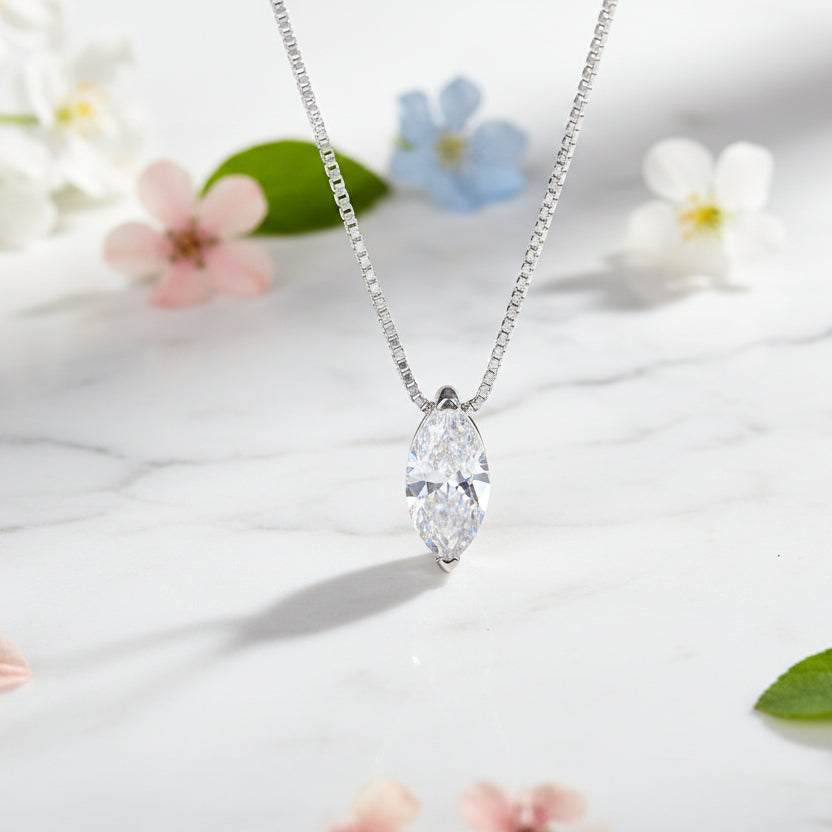 Italian Design Horse Eye 1 Carat Moissanite Diamond Necklace set in 925 Silver (GRA)