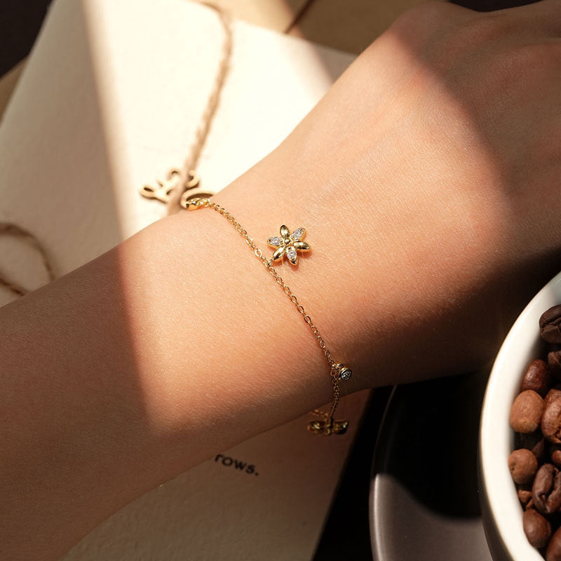 Little Summer Flower Moissanite Diamond Bracelet set in Platinum Plated 925 Silver (GRA)