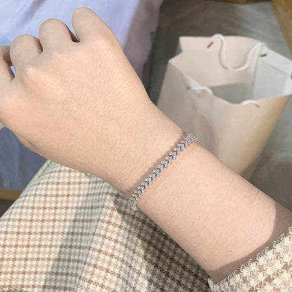 European Tennis Bracelet Row Of Full 0.2 Carat Moissanite set in Platinum 925 Silver (GRA) Capella Jewellery
