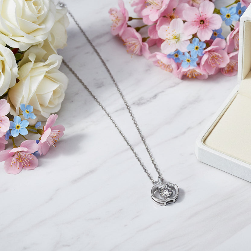 The Big Apple Inspired 0.5 Carat Moissanite Diamond Necklace set in Platinum 925 Silver (GRA)