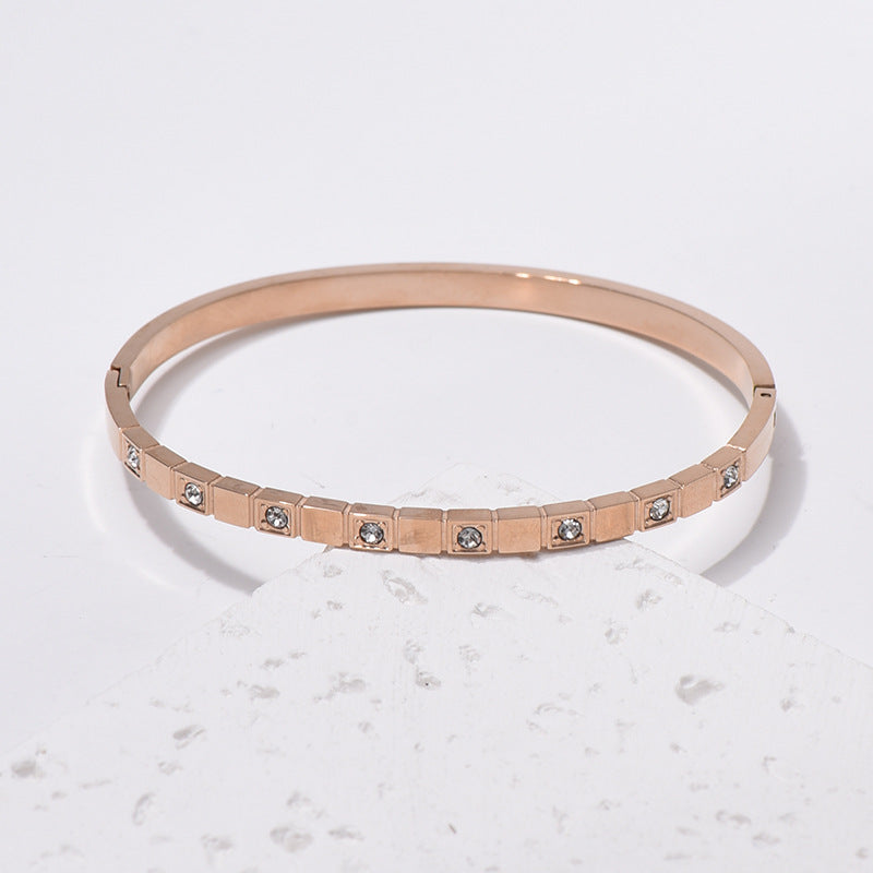 18K Gold Plated Bracelet with Diamond in Beautiful Geometric Korean Style