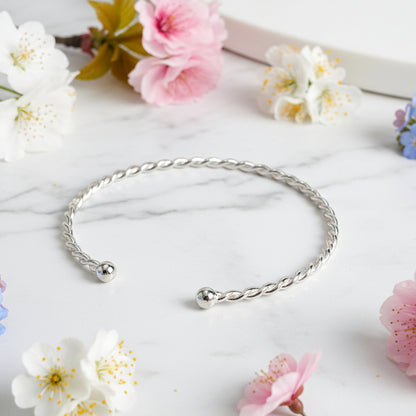 European Temperamental Twist Design Bracelet set in 18K White Gold Plated 925 Sterling Silver Capella Jewellery