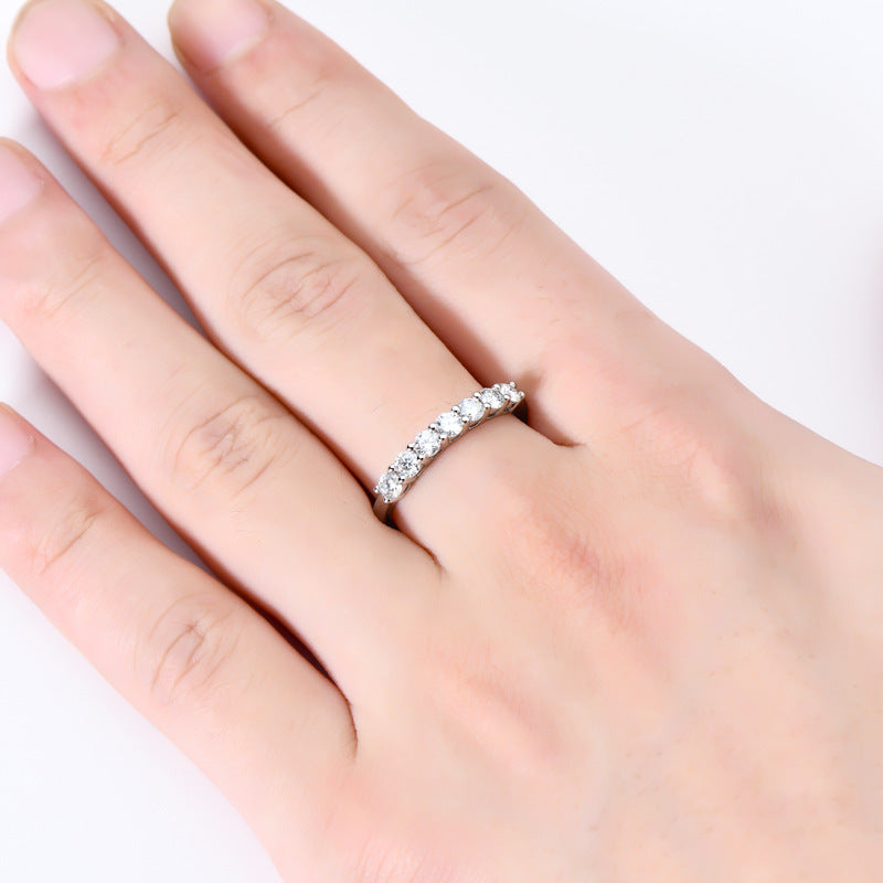 European Seven Stars 0.7 Carat Moissanite Diamond Ring in 18K White Gold Plated 925 Silver (GRA)