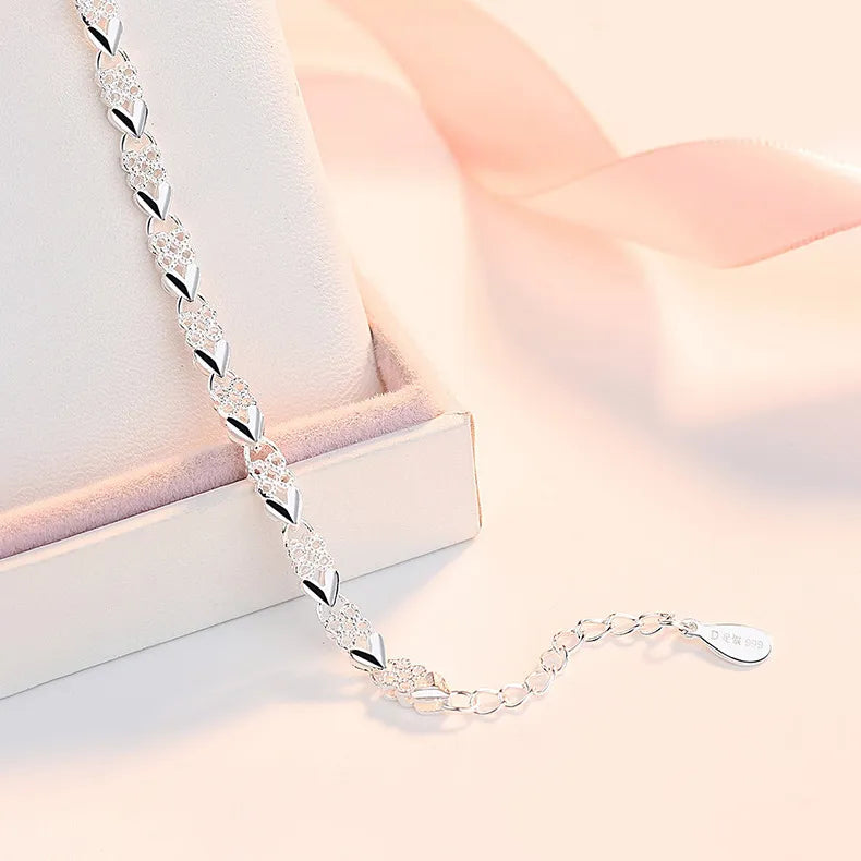 Four Leaf Clover Micro Inlay Natural Zircon Gemstone Bracelet set in Platinum Plated 925 Sterling Silver Capella Jewellery